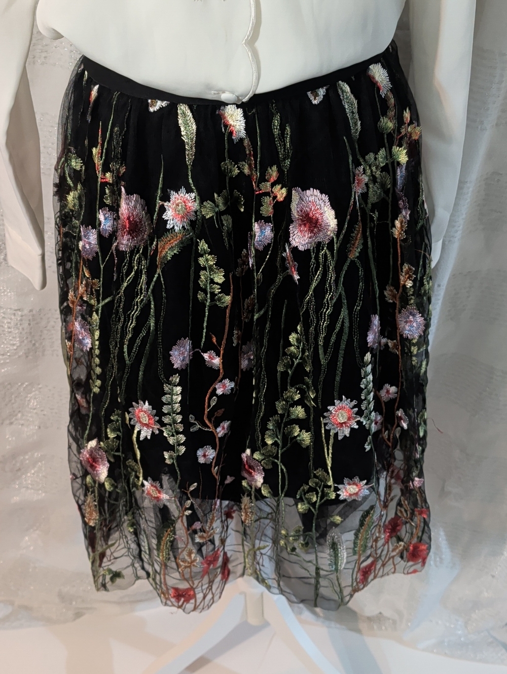 iris Black Tulle Mini Skirt with Multicolor Floral Embroidery